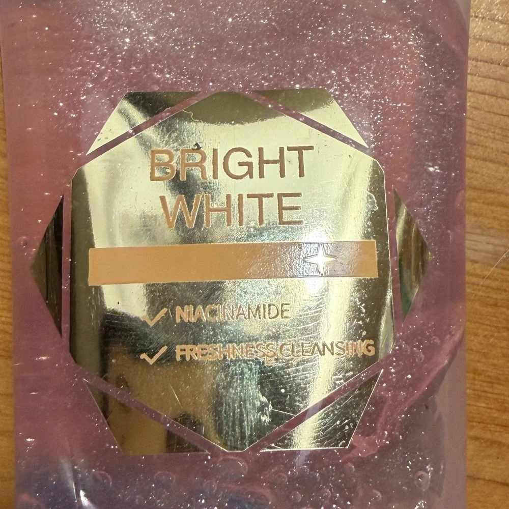 BRIGHT WHITE nib bright
